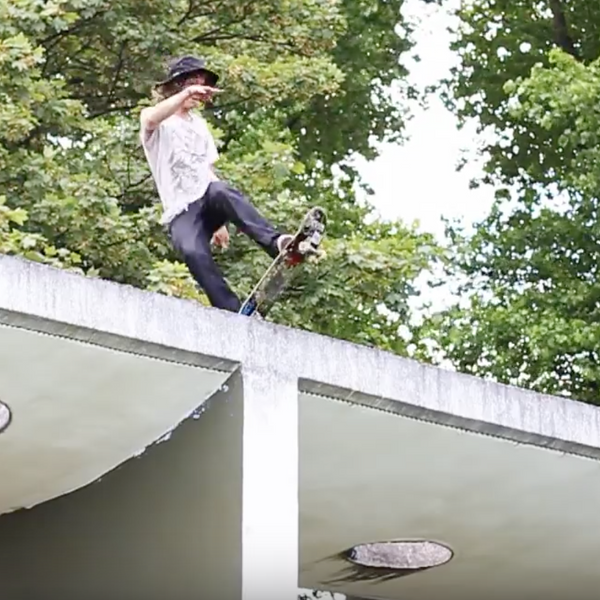 NIKE SB - NESW