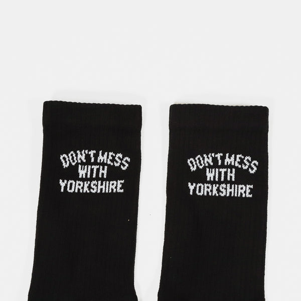 Don't Mess With Yorkshire - Classic Rose Socks - Black