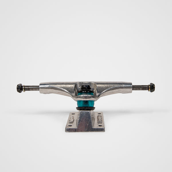 Thunder Trucks - (Single) 148 Team Edition Skateboard Truck - Polished