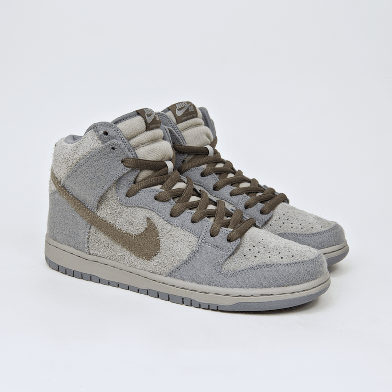 medium grey dunk high