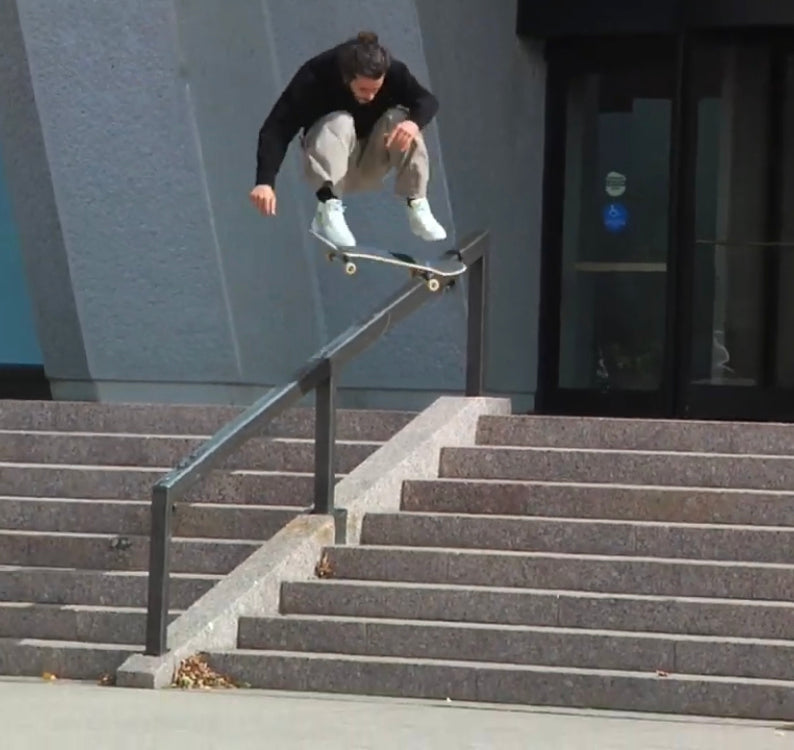 Nike x frog skateboards store
