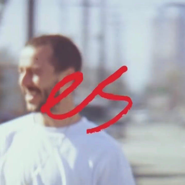 éS - ‘TJ Rogers’