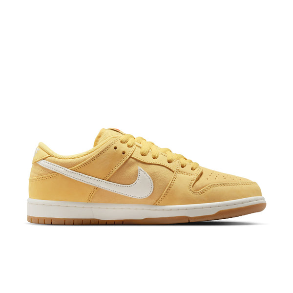 Nike SB - Dunk Low Pro Shoes - Saturn Gold / Sail - Saturn Gold - Solar Flare