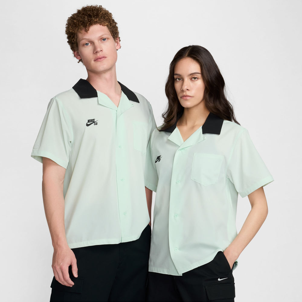 Nike SB - Chameleon Bowler Button Up Short Sleeve Shirt - Barely Green / Black