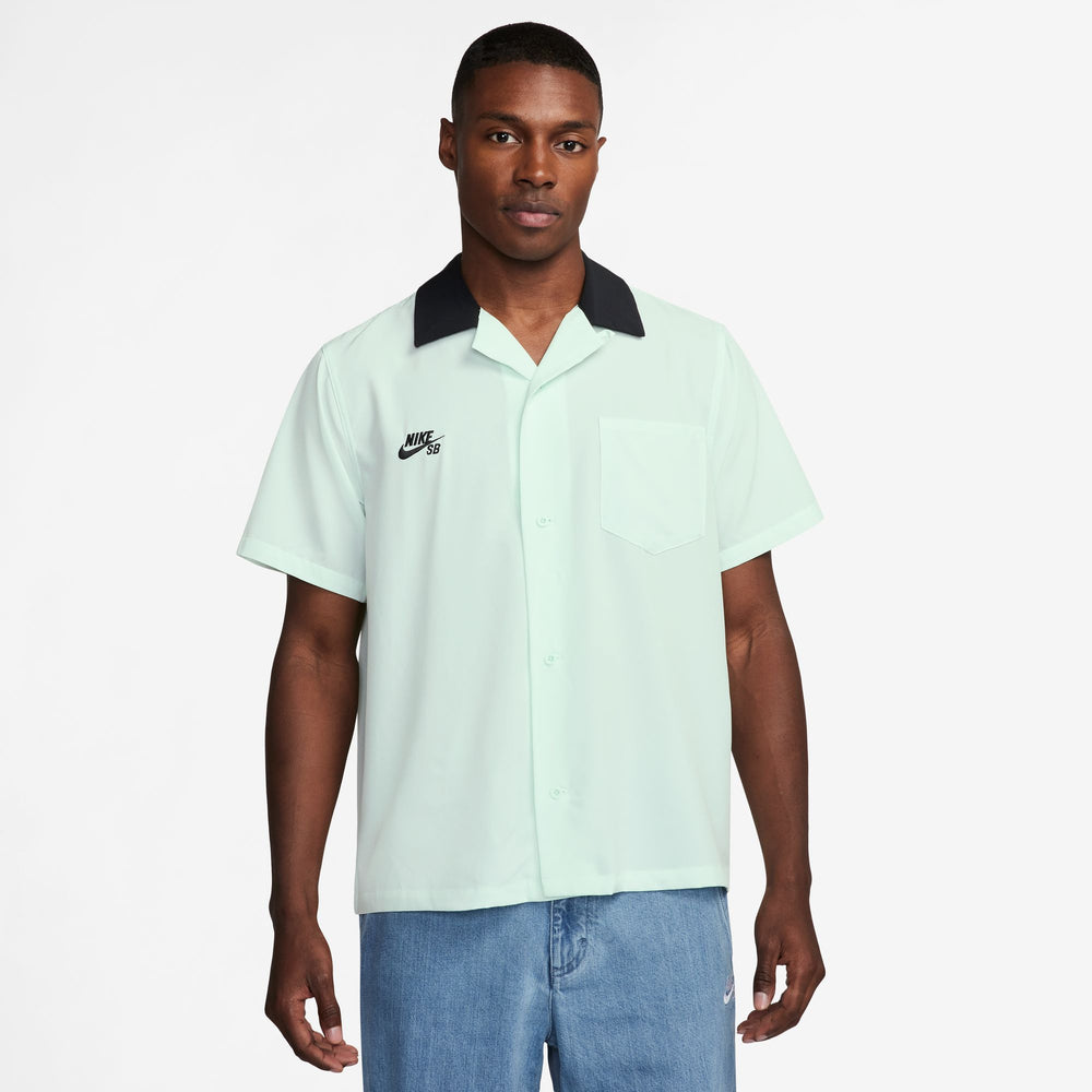 Nike SB - Chameleon Bowler Button Up Short Sleeve Shirt - Barely Green / Black