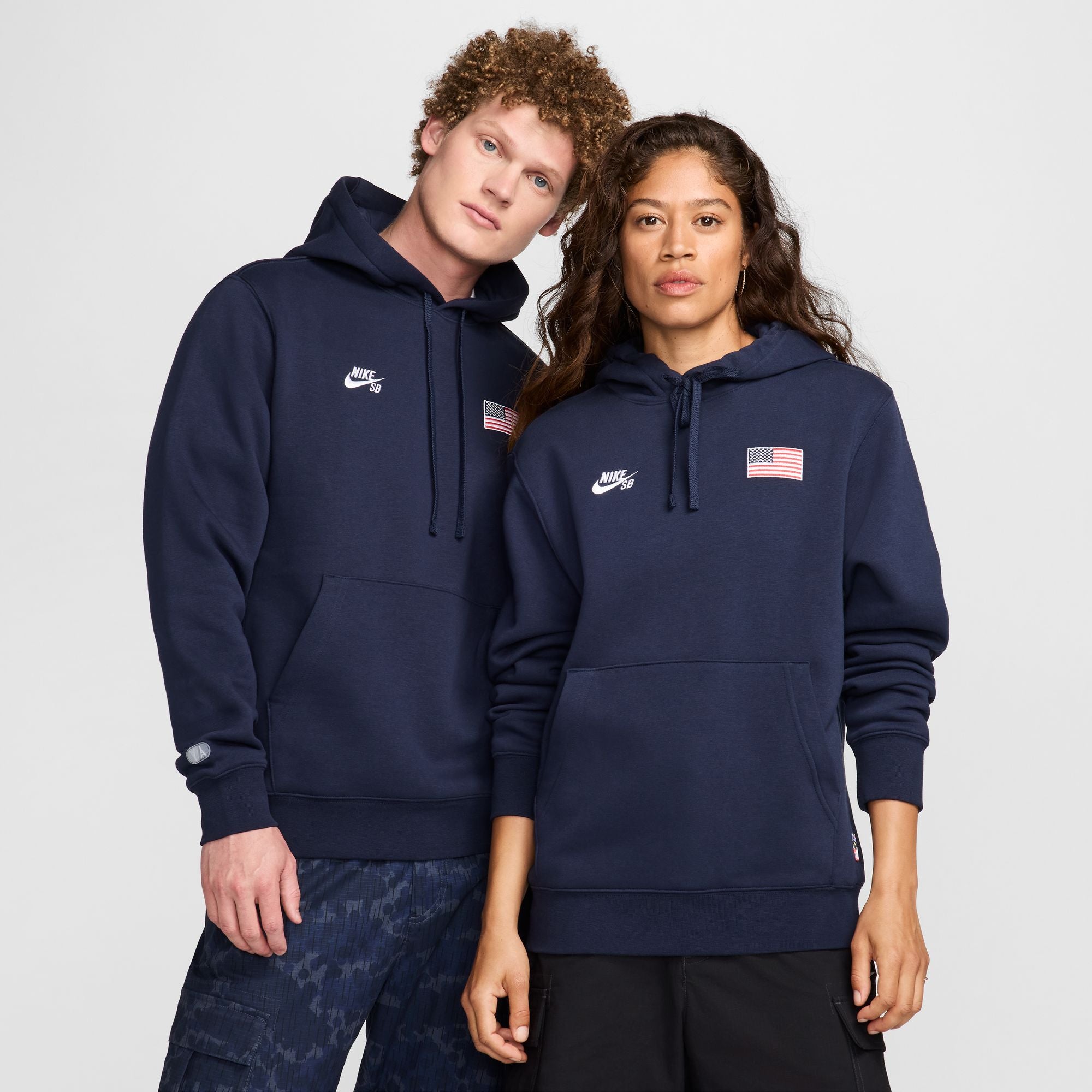 Nike SB - USA Pullover Hooded Sweatshirt - Obsidian / White
