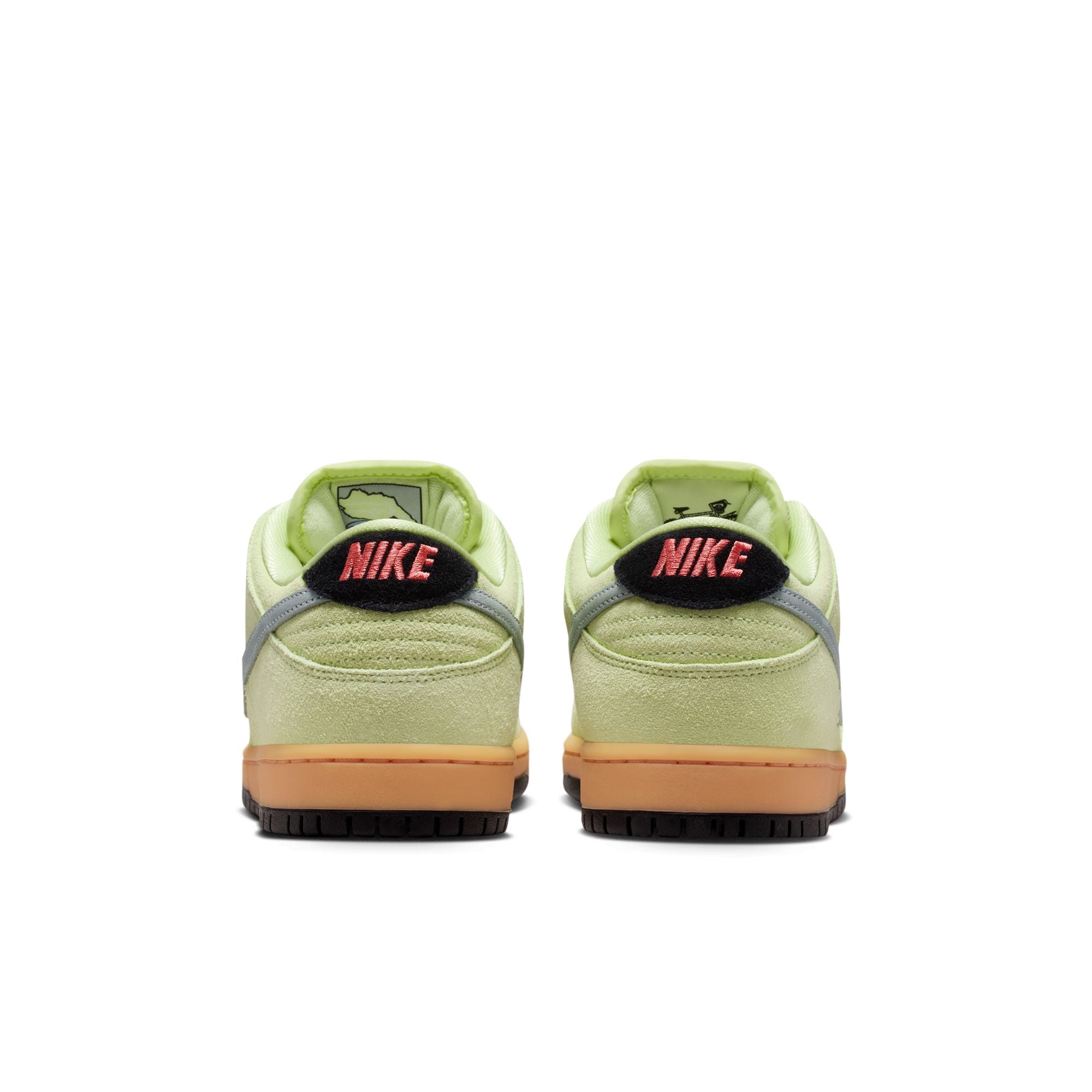Nike SB - 'Verdugo Mountain' Dunk Low Pro Shoes - Light Liquid Lime / Wolf Grey - Black