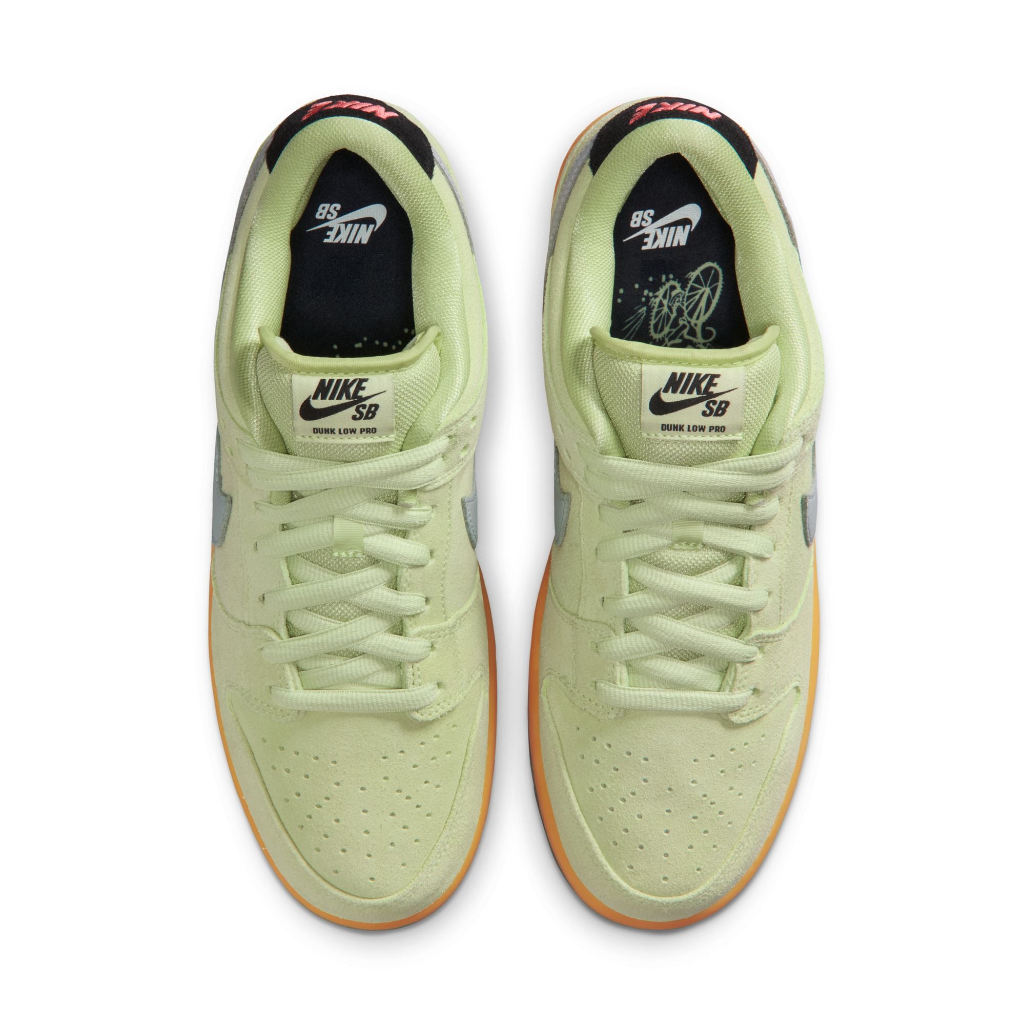 Nike SB - 'Verdugo Mountain' Dunk Low Pro Shoes - Light Liquid Lime / Wolf Grey - Black
