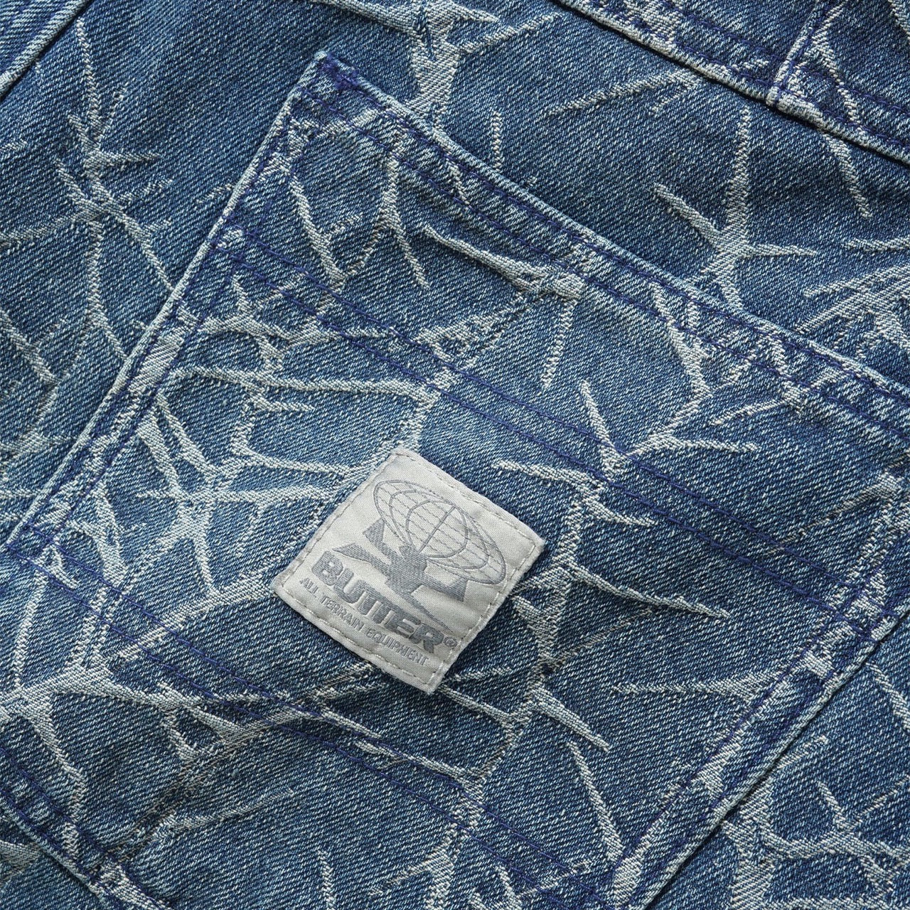 Butter Goods - Thorn Camo Wide Cut Denim Jeans - Washed Indigo