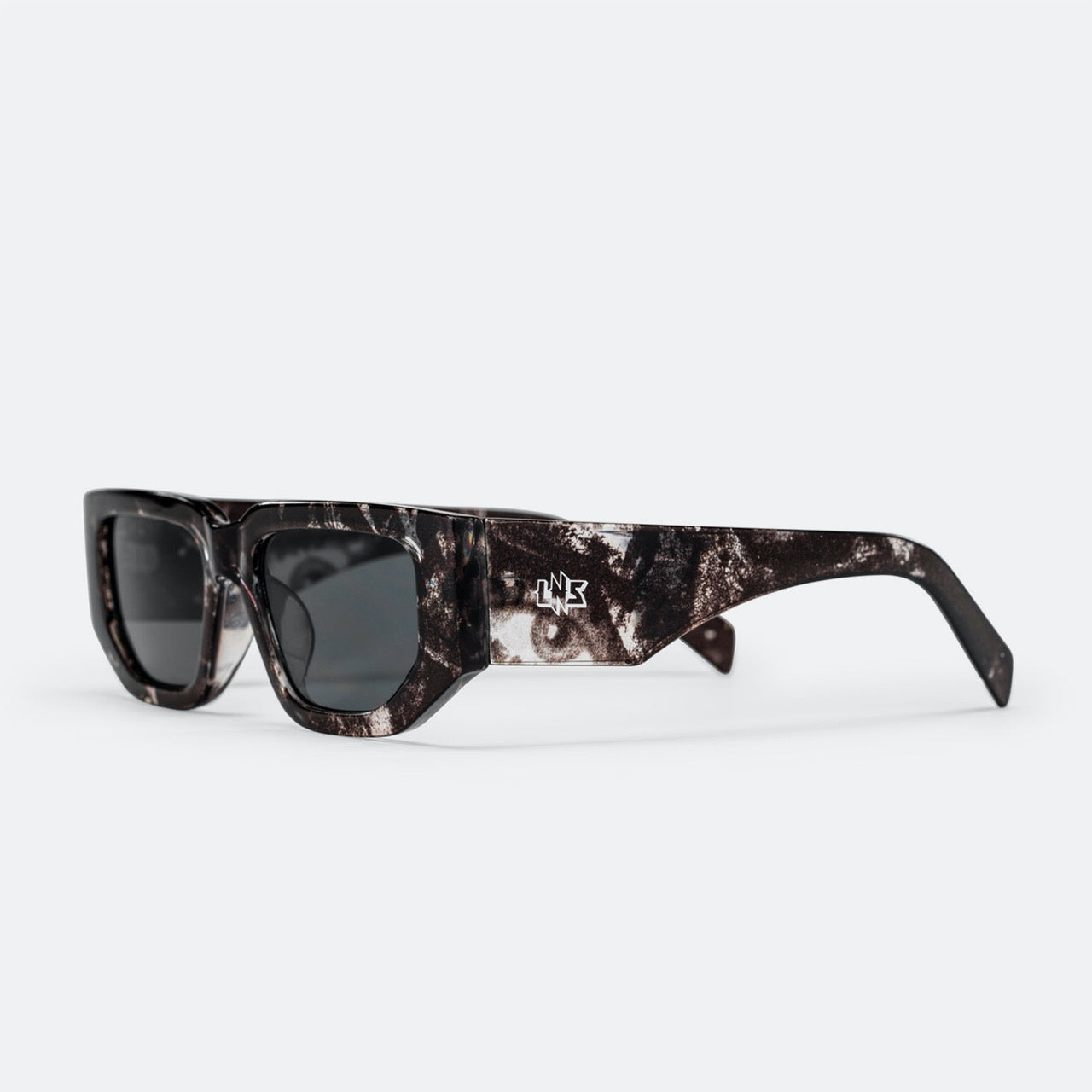 CHPO - Mikey Sunglasses - Black & White Turtle