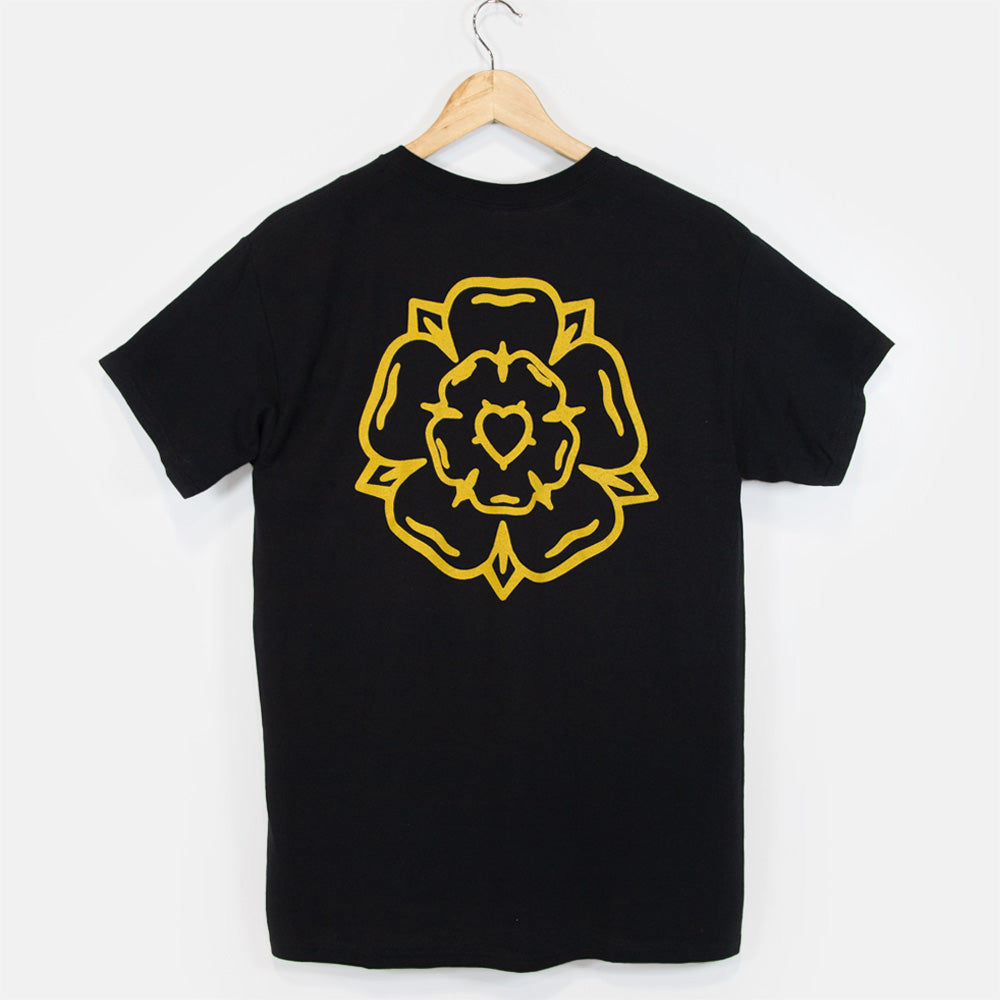 Don't Mess With Yorkshire - Rose S/S T-Shirt Black / Flower