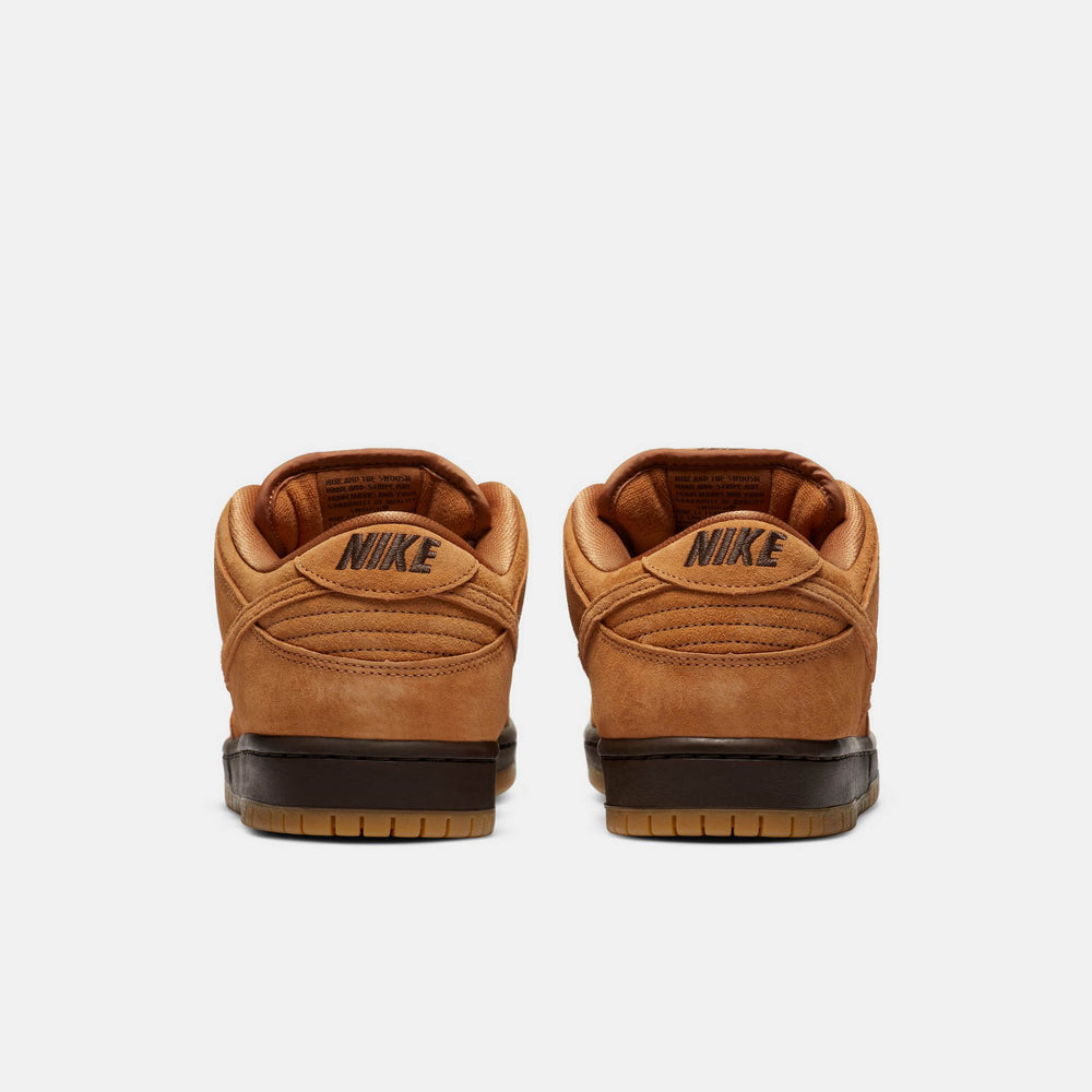 Nike SB - 'Flax' Dunk Low Pro Shoes - Flax / Flax - Flax - Baroque Brown