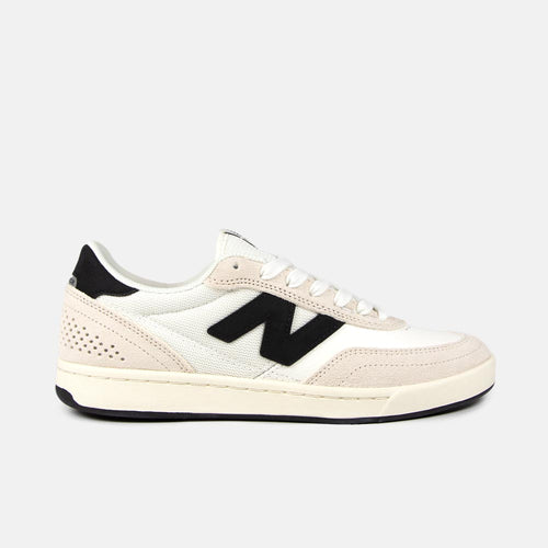 New Balance Numeric - 440 V2 Shoes - Sea Salt