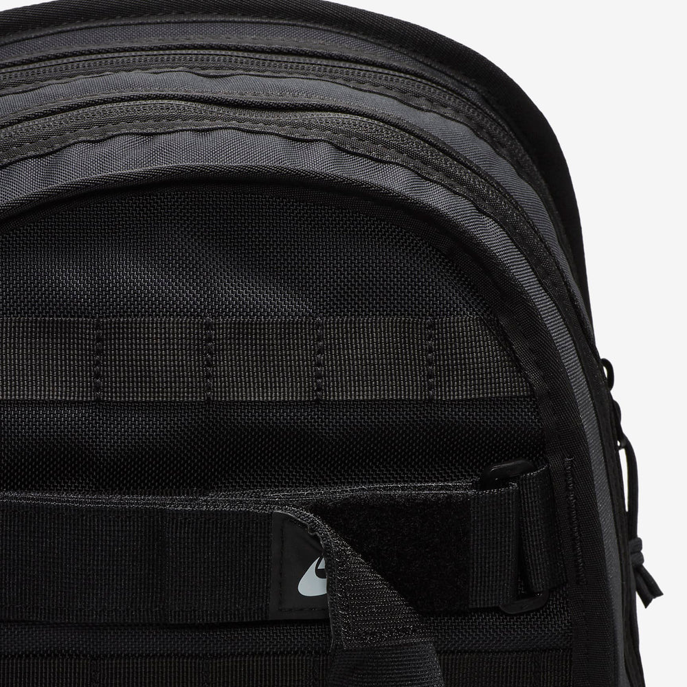 Nike SB - RPM Backpack - Black / Black / White Welcome Skate Store Nike SB - RPM Backpack - Black / Black / White Welcome Skate Store