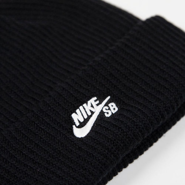 Nike SB - New Fisherman Beanie - Black / White