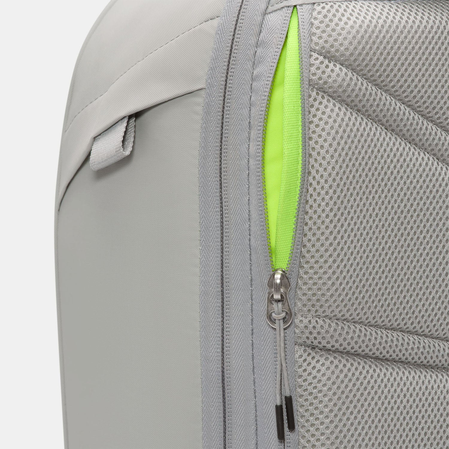 Nike SB - Commute 25L Backpack - Light Smoke Grey / Pure Platinum