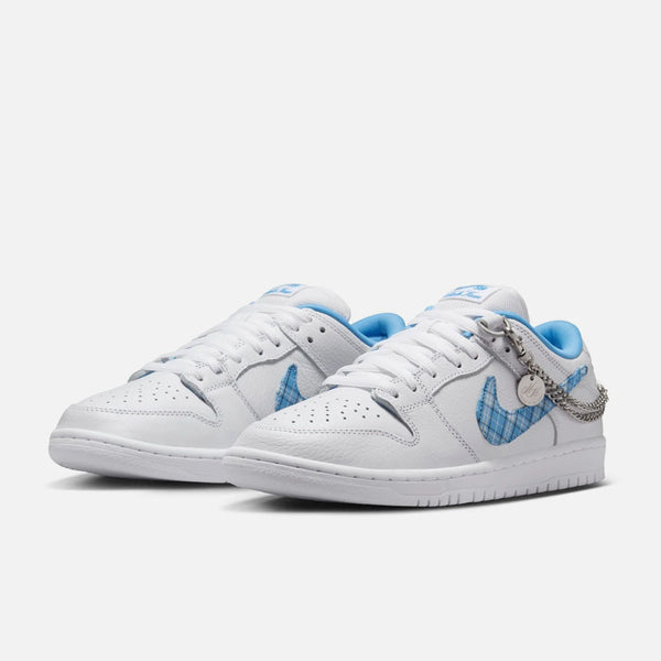 Nike SB - Dunk Low Pro Shoes - White / University Blue / Midnight Navy