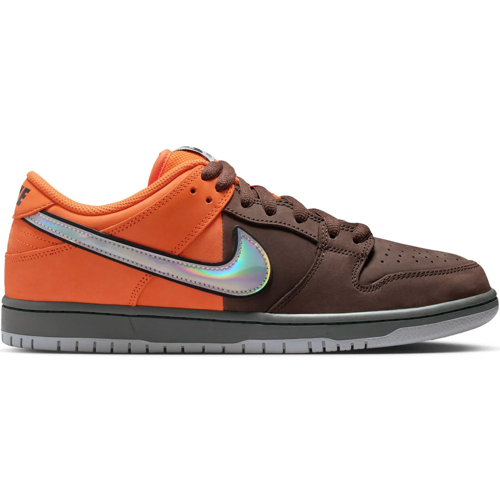 Nike SB - Dunk Low Pro Shoes - Safety Orange / Wolf Grey
