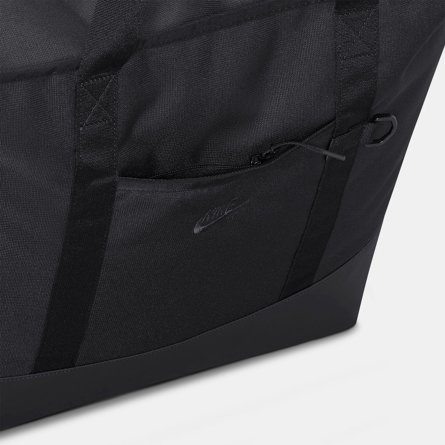Nike SB - Heritage Eugene 63L Tote Bag - Black / Black / Black