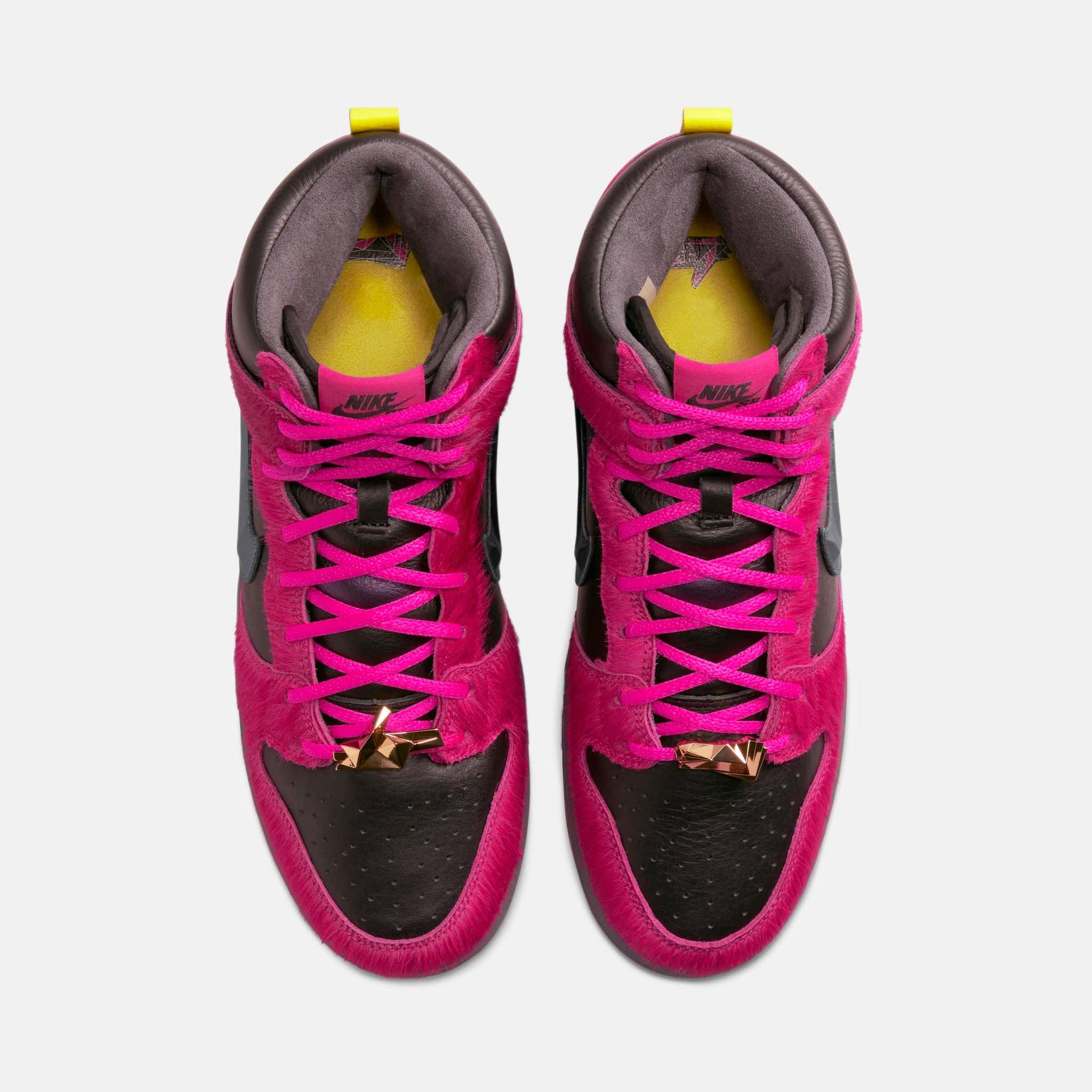 Nike SB - Run The Jewels Dunk High Pro Shoes (UK ONLY) - Active Pink / Black