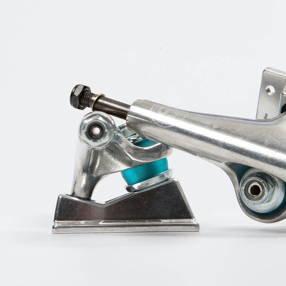 Thunder Trucks - (Pair) 148 Hollow Lights II Skateboard Truck - Polished