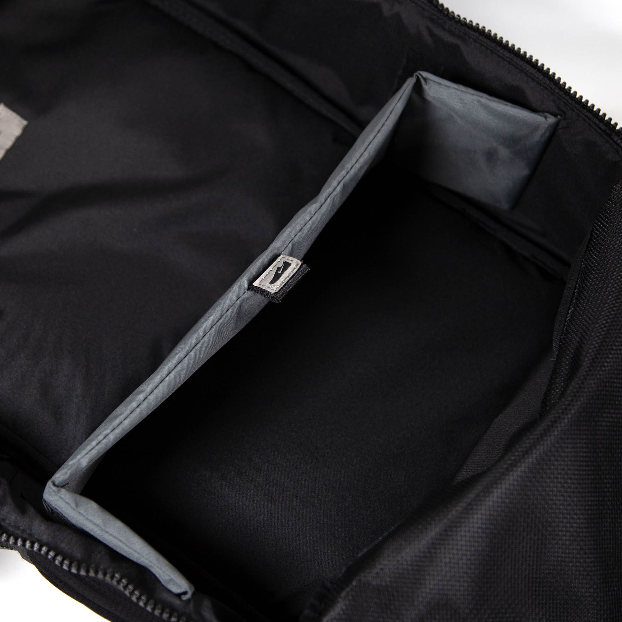 Nike SB - Utility Elite Backpack - Black / Black / Enigma Stone