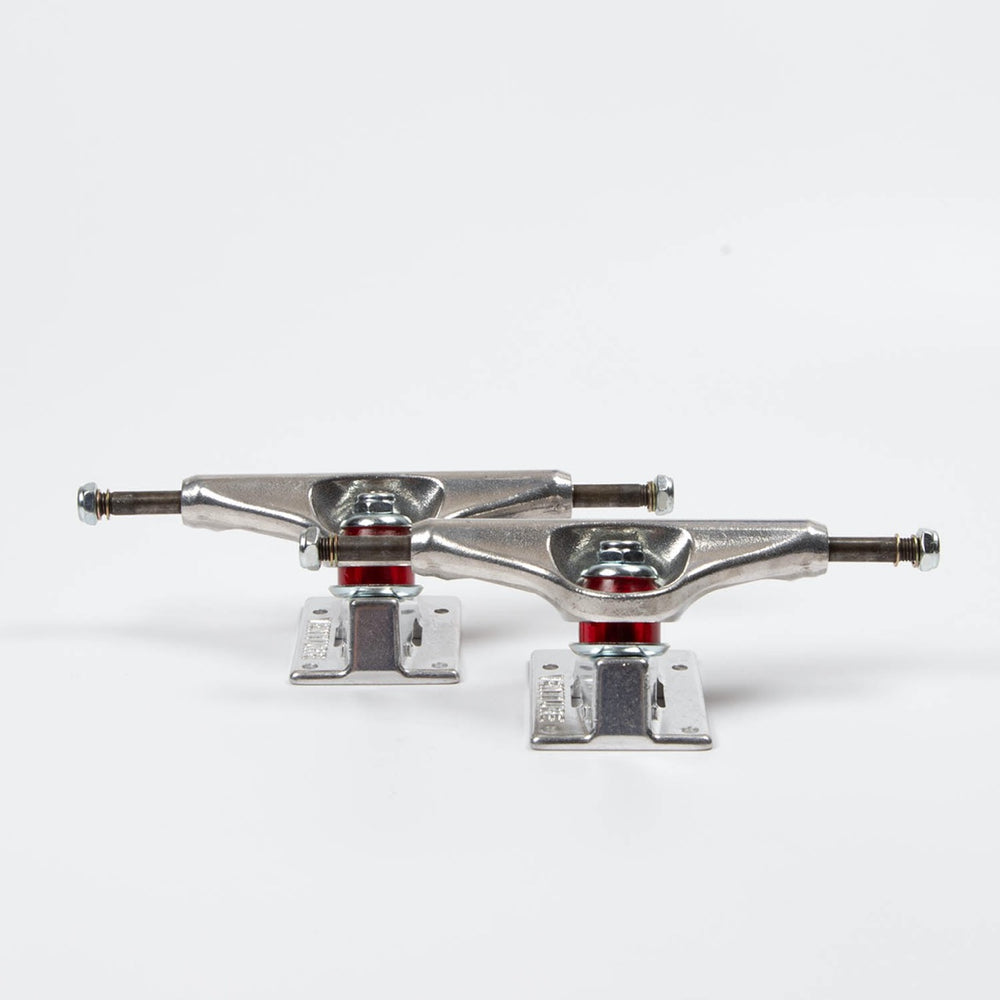 Venture Trucks - (PAIR) 5.0 Low Hollow Skateboard Trucks - Polished