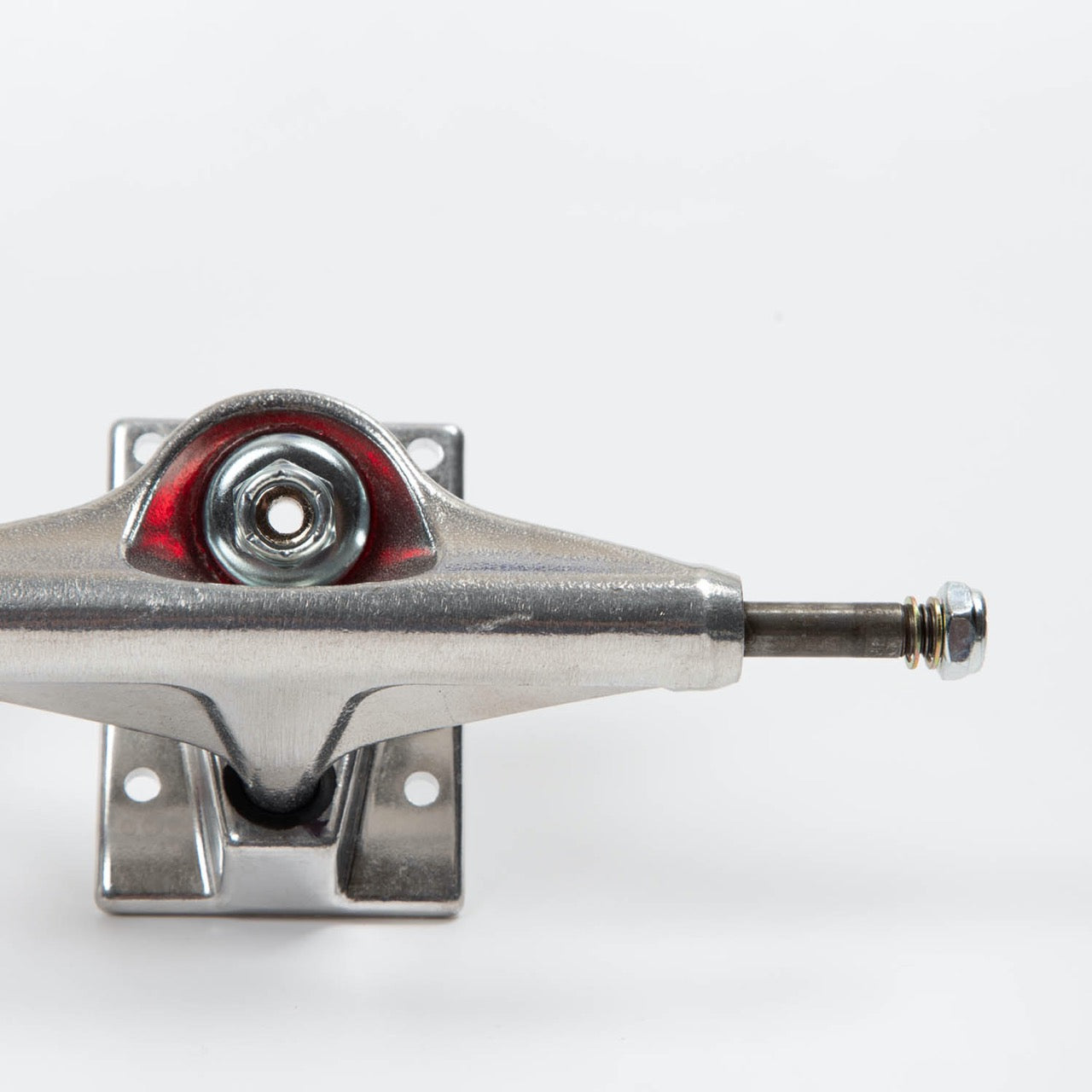 Venture Trucks - (PAIR) 5.0 Low Hollow Skateboard Trucks - Polished