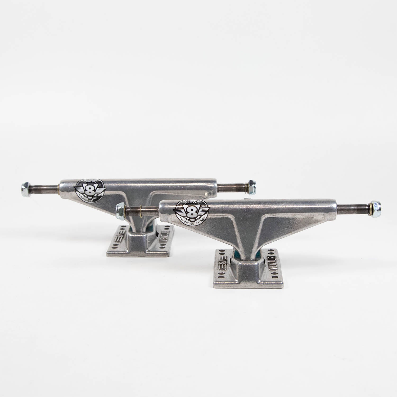 Venture Trucks - (PAIR) V8 5.2 Hi Skateboard Trucks - Polished