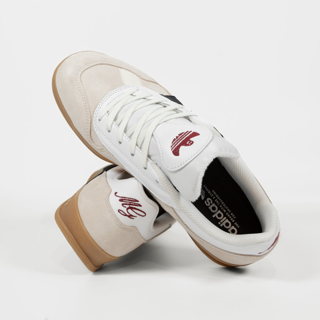 Adidas skateboarding clearance white shoes