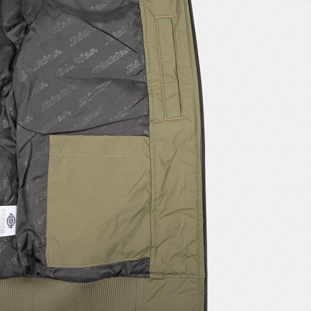 Interior pockets of Dickies Military Green New Sarpy Hooded Jacket 