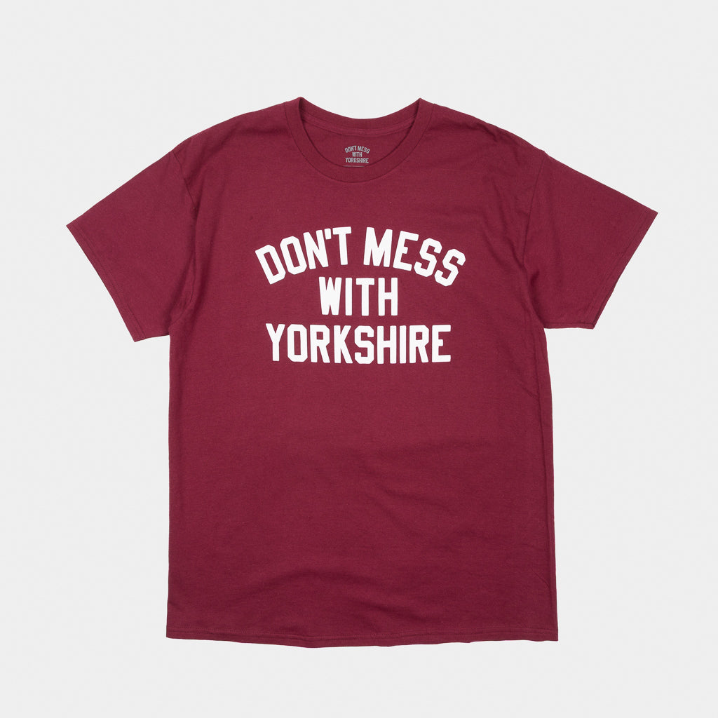 Don't Mess With Yorkshire Classic T-Shirt In Burgundy And White