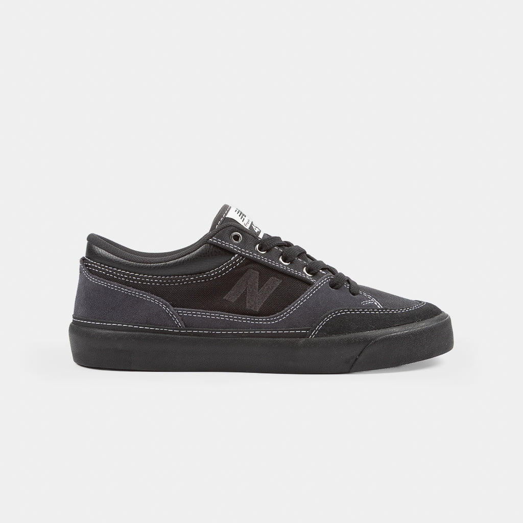 New Balance Numeric - 417 Franky Villani Low Shoes - Black Cement / Black