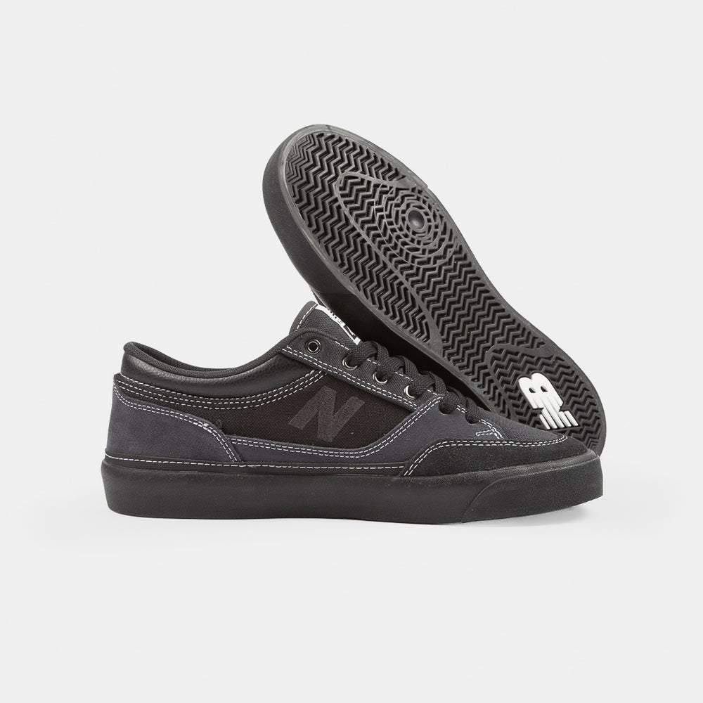 New Balance Numeric - 417 Franky Villani Low Shoes - Black Cement / Black