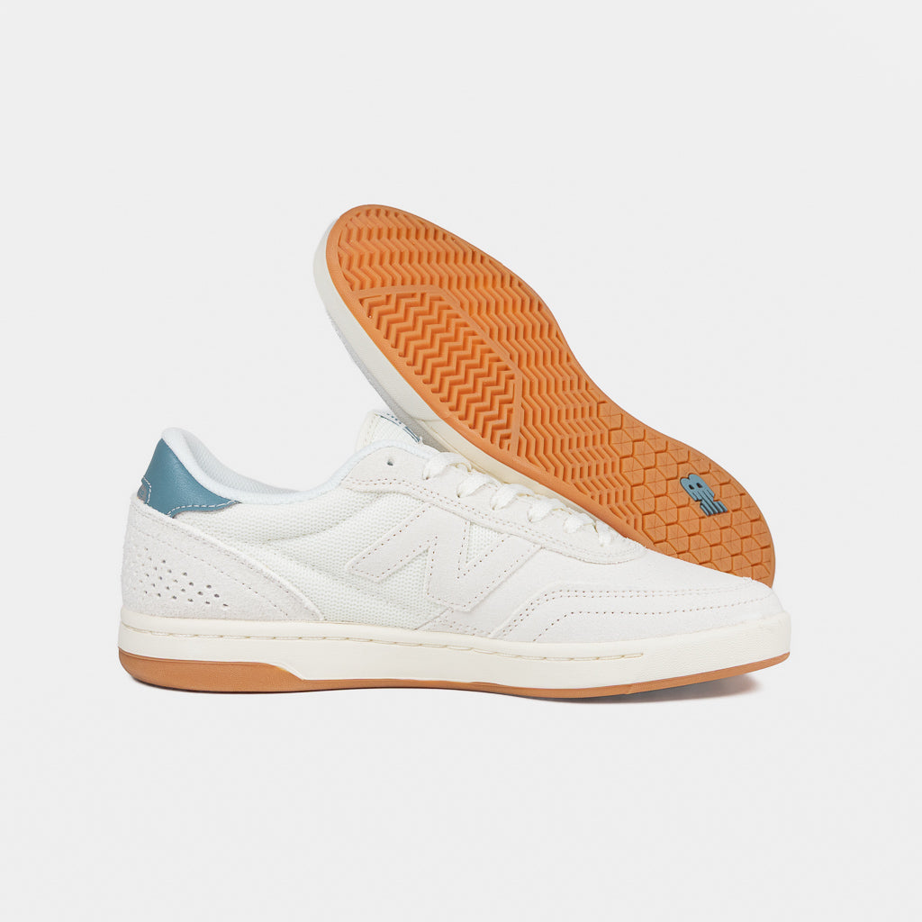 New Balance Numeric Sea Salt White 440 V2 Shoes
