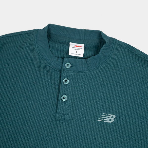 New Balance Numeric - Numeric Waffle Knit Longsleeve Henley - Medusa Green