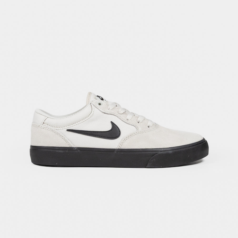 Nike SB White and Black Sole Chron 2 Shoes