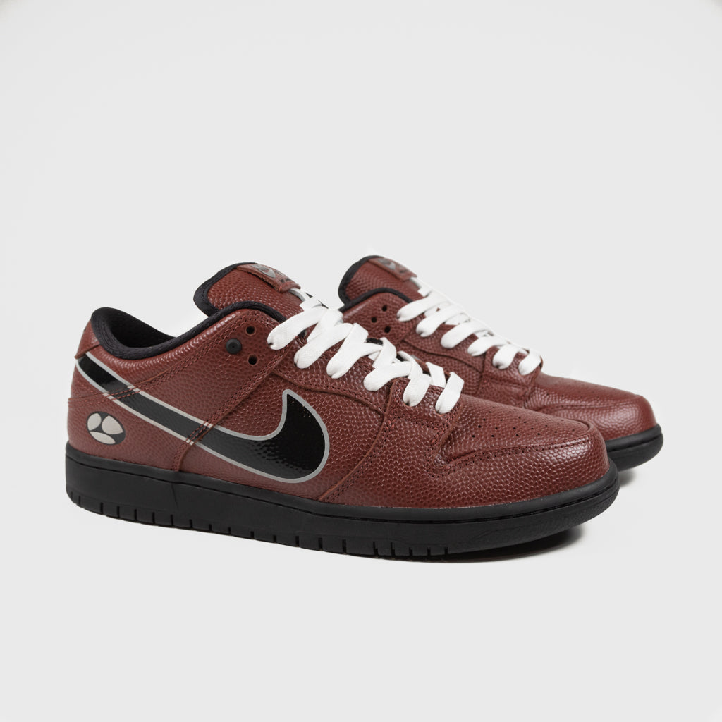 Nike SB Limosine Dunk Low Pro Shoes