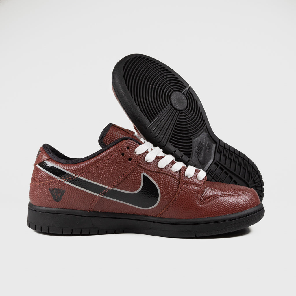Nike SB Limosine Dunk Low Pro Shoes