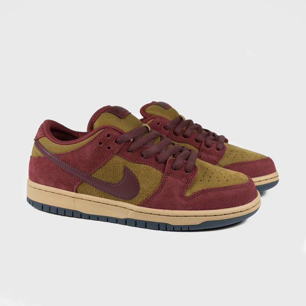 Nike SB - Dunk Low Pro Shoes - Dark Team Red / Burgundy Crush - Olive Flak