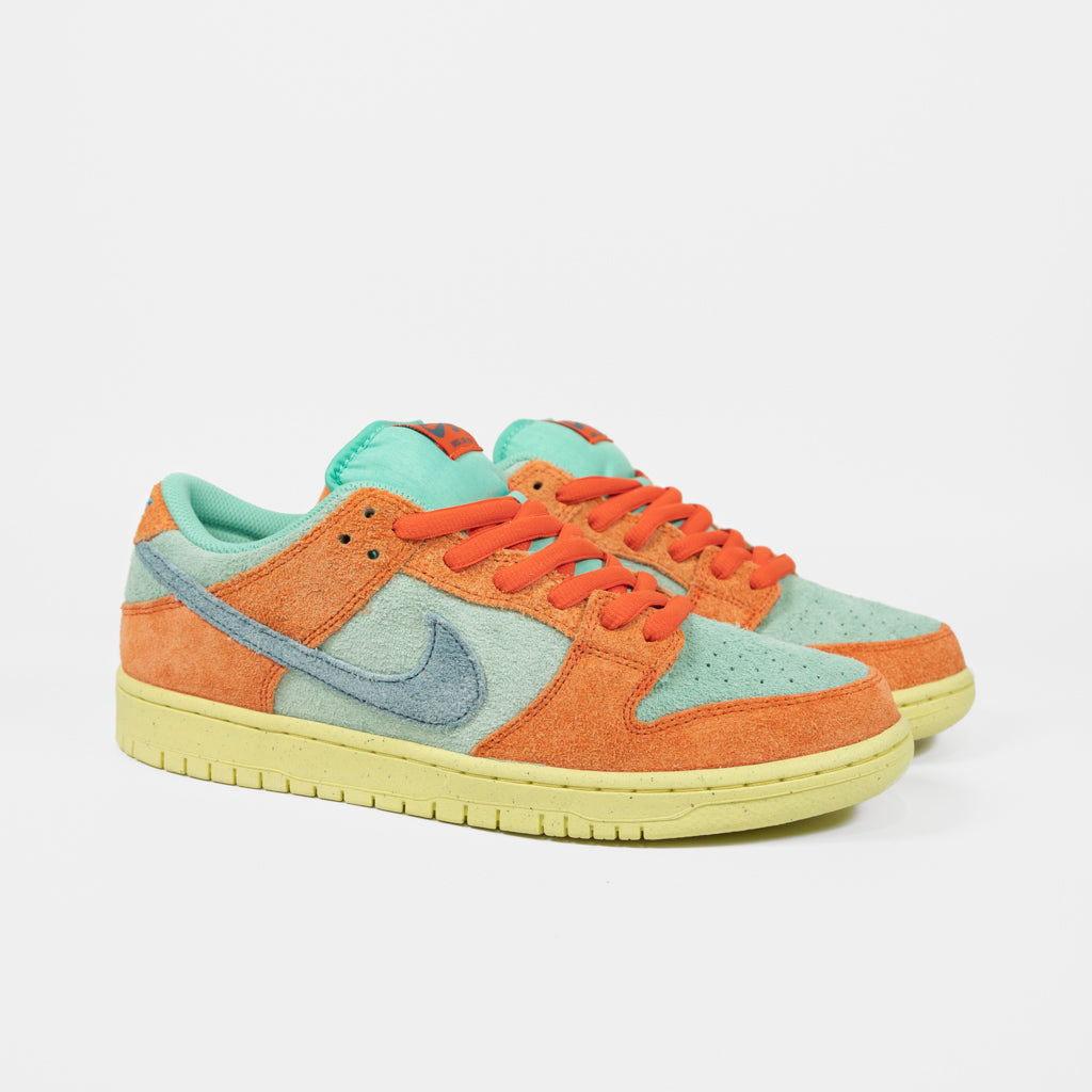 Nike SB - Dunk Low Pro Shoes - Orange / Noise Aqua - Emerald Rise