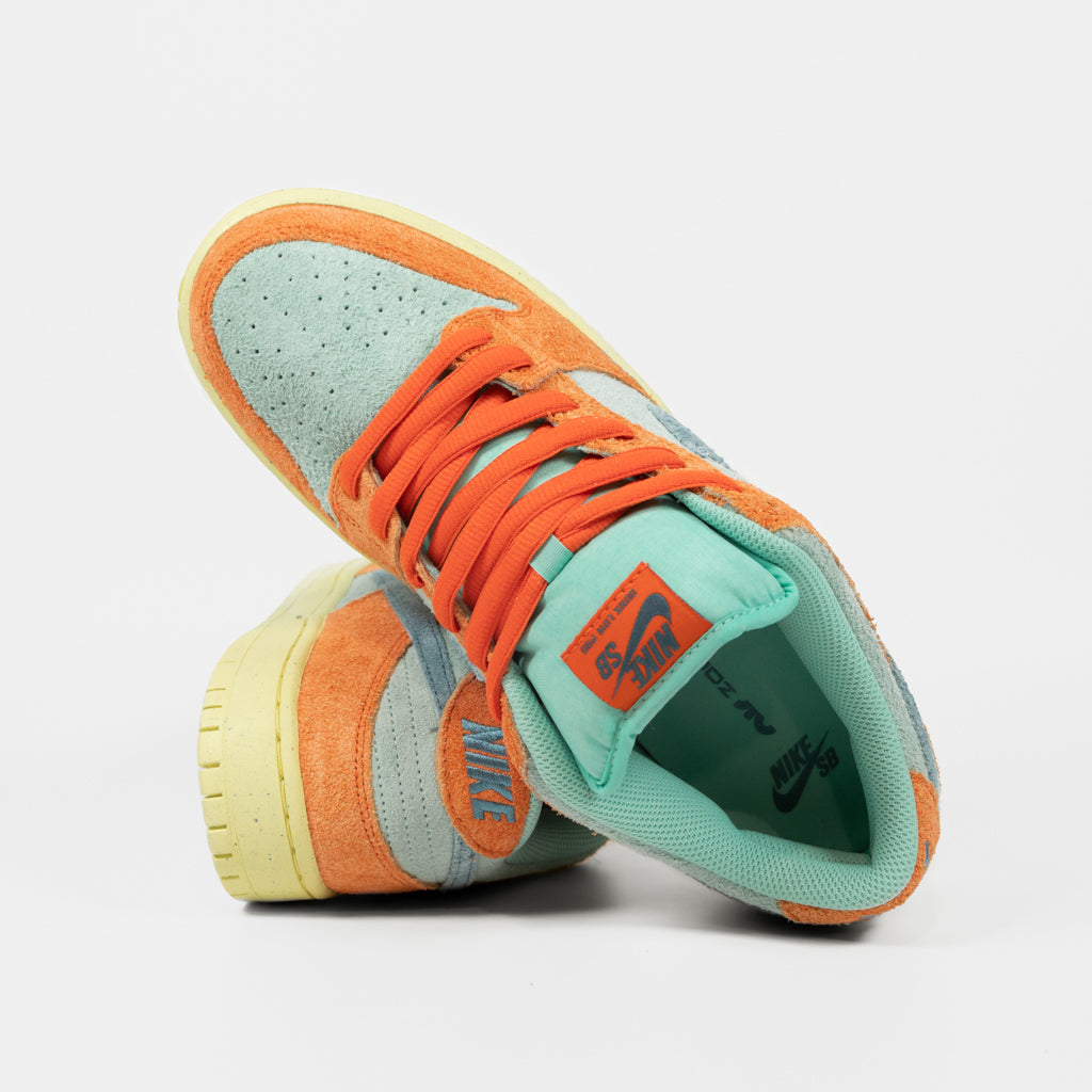 Nike SB - Dunk Low Pro Shoes - Orange / Noise Aqua - Emerald Rise