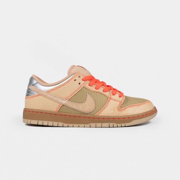 Nike SB - Dunk Low Pro 'Som Tum' Shoes - Canvas / Vanchetta Tan - Parachute Biege