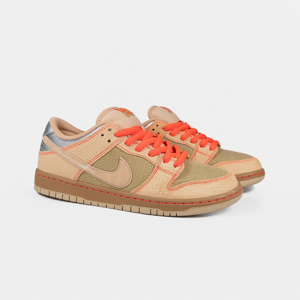 Nike SB - Dunk Low Pro 'Som Tum' Shoes - Canvas / Vanchetta Tan - Parachute Biege