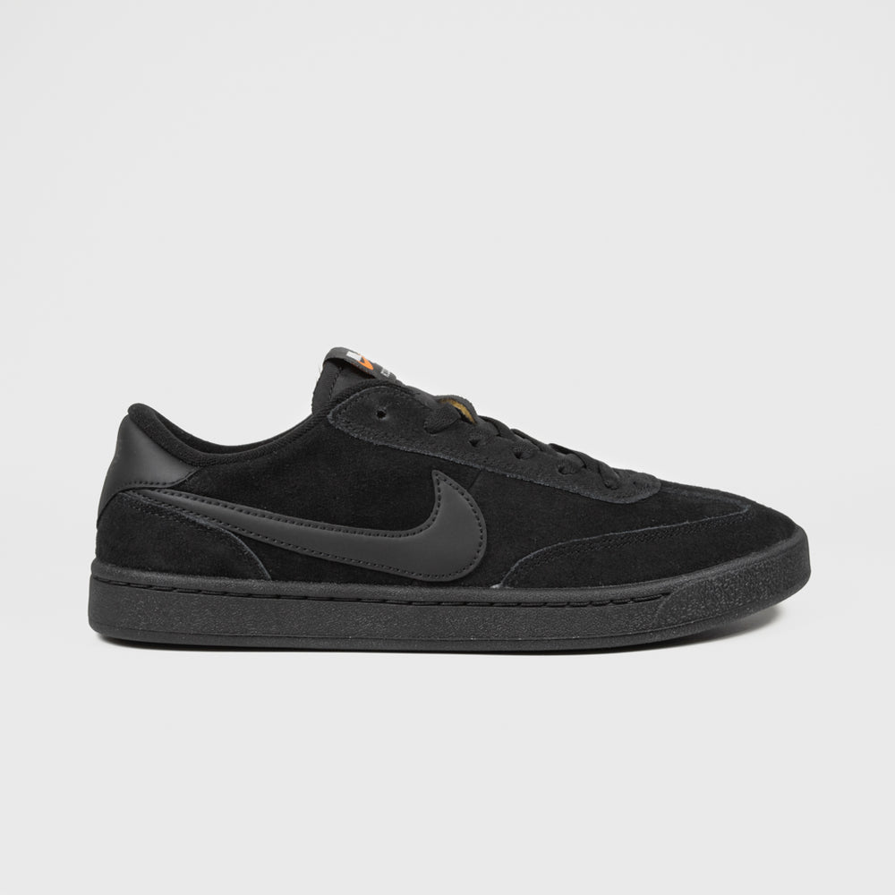 Nike SB FC Classic Shoes Black Black Black Vivid Orange