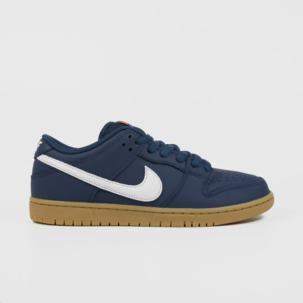 Nike SB - 'Orange Label' Dunk Low Pro Shoes - Navy / White - Navy – Welcome  Skate Store