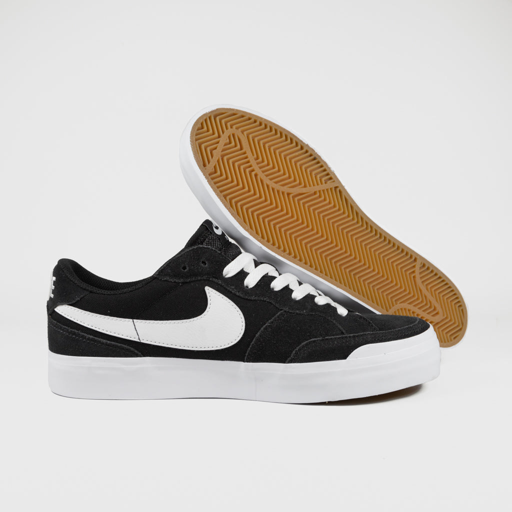 Nike SB - Pogo Plus Shoes - Black / White