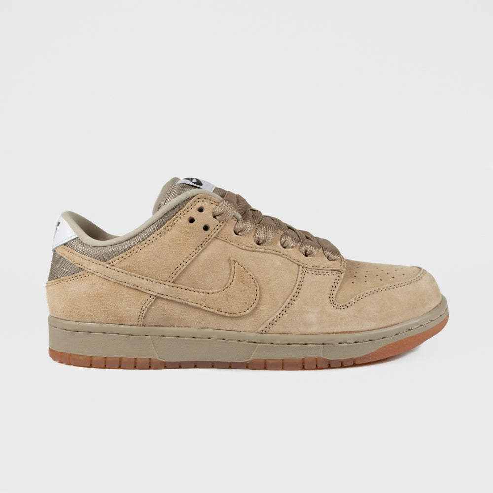 Nike SB Parachute Beige Pro B Dunk Low Shoes