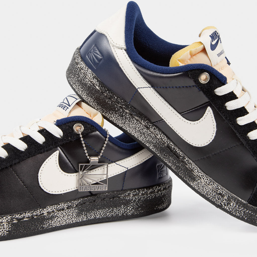 Nike SB - Rassvet x Tennis Classic Shoes - Blue Void / Sail
