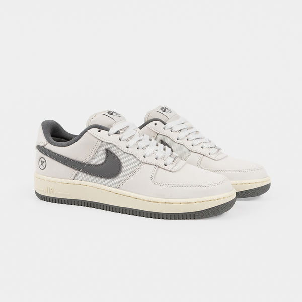 Nike SB - Yuto Horigome Air Force 1 Low Shoes - White / Iron Grey - White - Coconut Milk